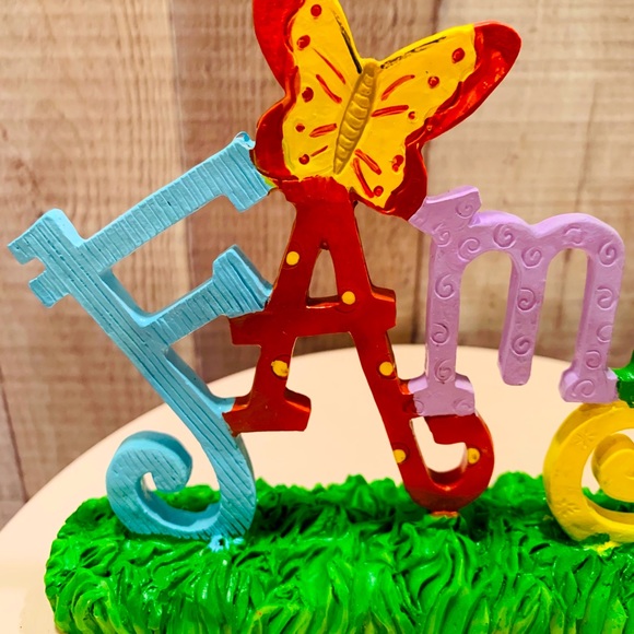 Family Sign & Blue Truck & RV Salt & Pepper Set - Picture 9 of 16